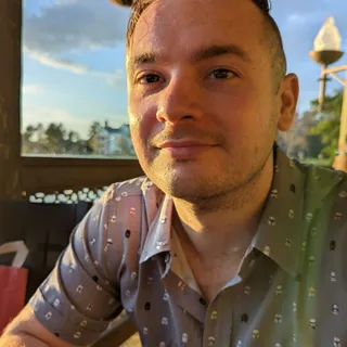 Tj H.