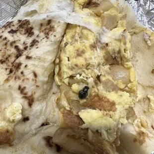 I found a fly in my potato and egg taco .