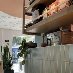 Need a house gift? Grab a bag of tea or coffee...