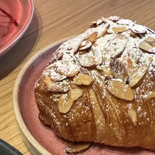 Croissant- Almond