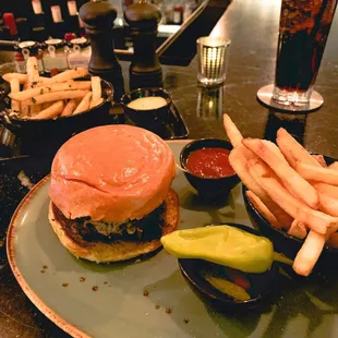 Nob Hill Cheeseburger