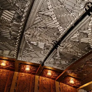 Look at that intricate ceiling!