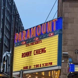 The Paramount Theater - Ronny Chieng