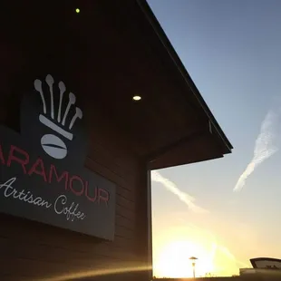 Excellent artisan coffee, freshly baked scones and muffins, and the best customer service in Manhattan, Kansas.