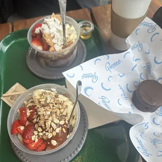 Coconut Parfait Bowl