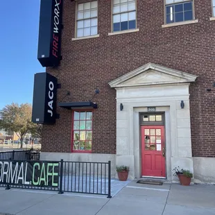 Paranormal Cafe