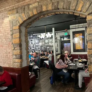 Dining rooms with character !