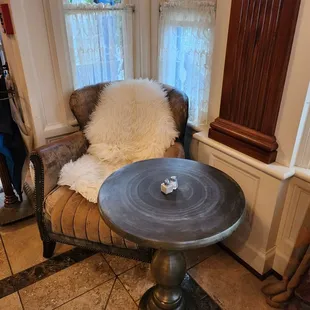 Comfortable, fashionable seating!