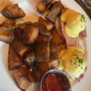 Eggs Benedict