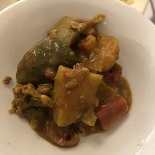 Spicy pickles were given instead of green chilies to spice up the masalas a bit. Odd, but good