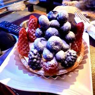 Mixed berries fruit tart