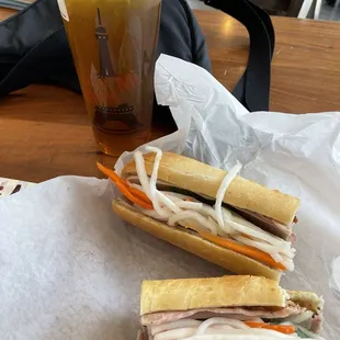 Banh Mi Dac Biet