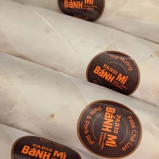 Our sandwiches with stickers for labels!