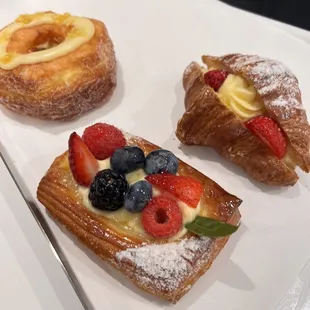 Lemon croissant donut, Berry Tart &amp; Strawberry Lemon Cream