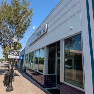 the entire area(as Ft Worth() is gentrifying at a rapid rate. Circa 1920s in this block