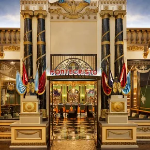 Paris Las Vegas Hotel &amp; Casino Cigar Bar