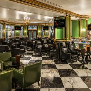 Paris Las Vegas Hotel &amp; Casino Cigar Bar