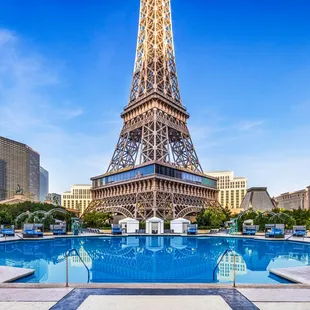 Paris Las Vegas Hotel &amp; Casino Pool