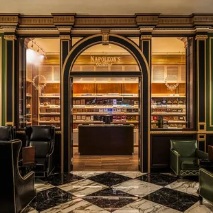 Paris Las Vegas Hotel &amp; Casino Cigar Bar