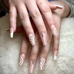 Coffin nails with design done by Thao