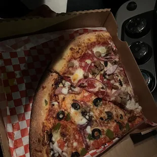 Combo pizza and Vegetarian Pizza