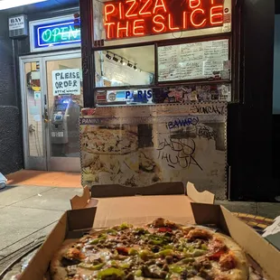 Medium pizza