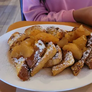 French toast and apples