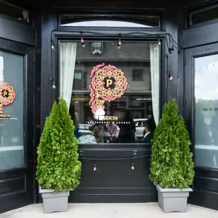 the entrance to the restaurant