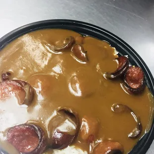 Smoke sausage with white rice and gravy(roger wood sausage)