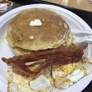 Really good pancakes. Super fluffy. Good texture on the bacon. Over medium eggs cooked perfectly.