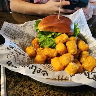 Fried chicken burger with tater tots