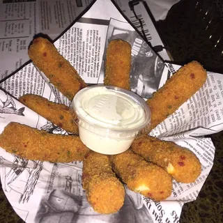 Hotzarella Sticks