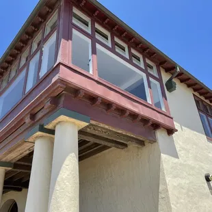 Exterior of the building that hosts both Park Chalet and Beach Chalet in San Francisco.