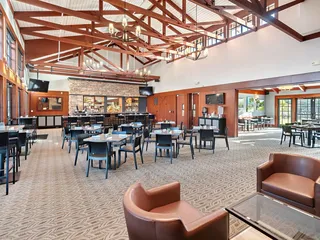 Ironwoods Bar & Grill