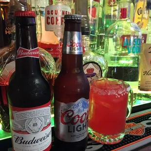 Happy Hour daily 4-7pm. Thursday and Saturday 11am-9pm