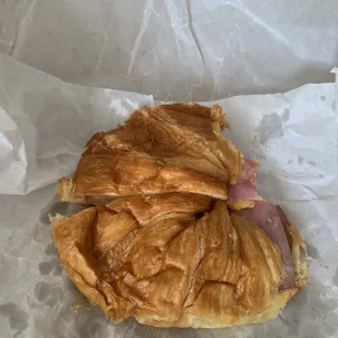 Croissant  ham &amp; cheese sandwich
