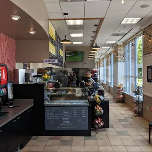 Park deli inside