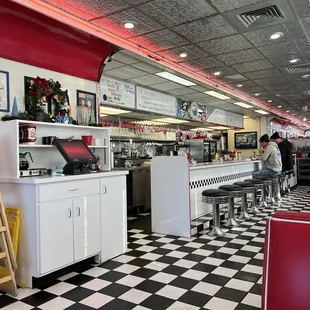 diners and checkered floor