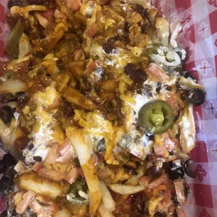 Park loaded fries.