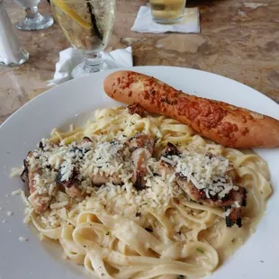 Chicken Fettuccine Alfredo