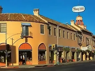 Tracy Inn