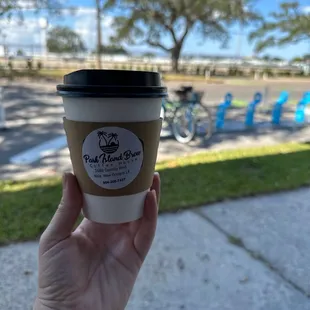 Vanilla latte with oat milk