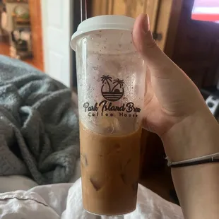 22 oz sad boy chai w two shots
