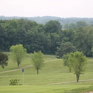Cave Valley Golf Club