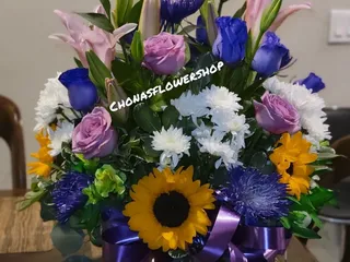 Chona's Flower Shop & Gifts