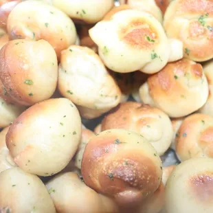 a bowl of bread rolls