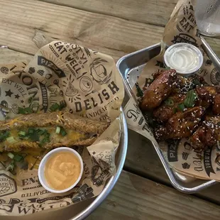 Fried boudin link and Korean wave wings