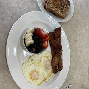 Two egg combo - subbed fruit for potatoes