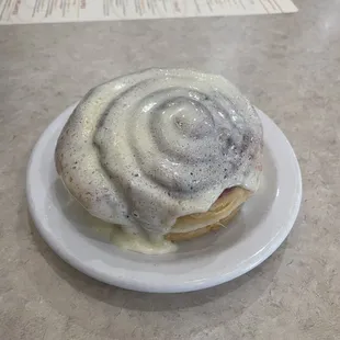 Cinnamon roll