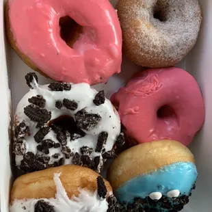 Strawberry  Cinnamon Sugar Oreo Cookie Monster (vanilla flavored with Oreos)